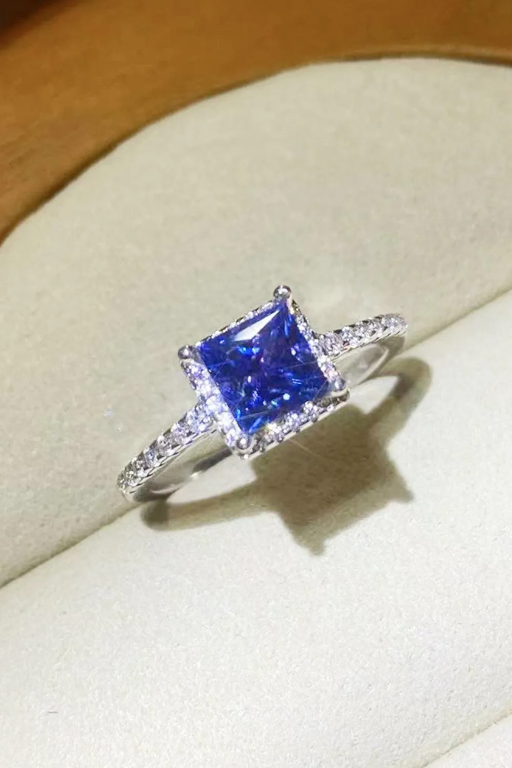 Hazel Blues® | 1 Carat Moissanite 925 Sterling Silver Square Ring