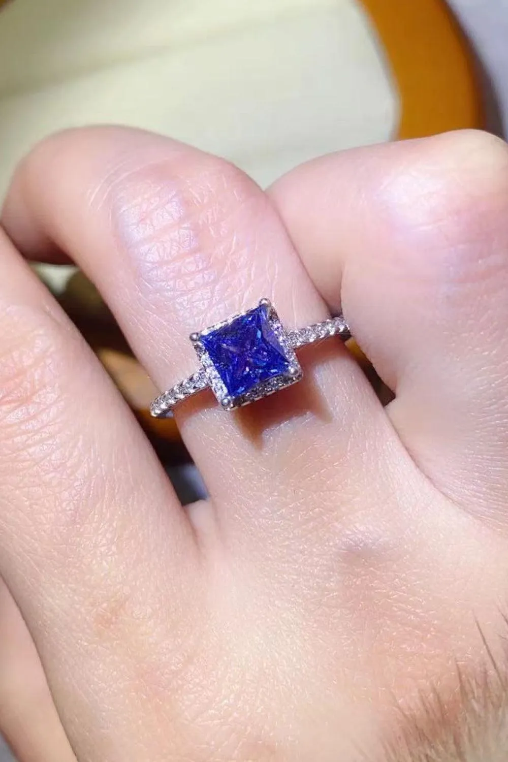 Hazel Blues® | 1 Carat Moissanite 925 Sterling Silver Square Ring