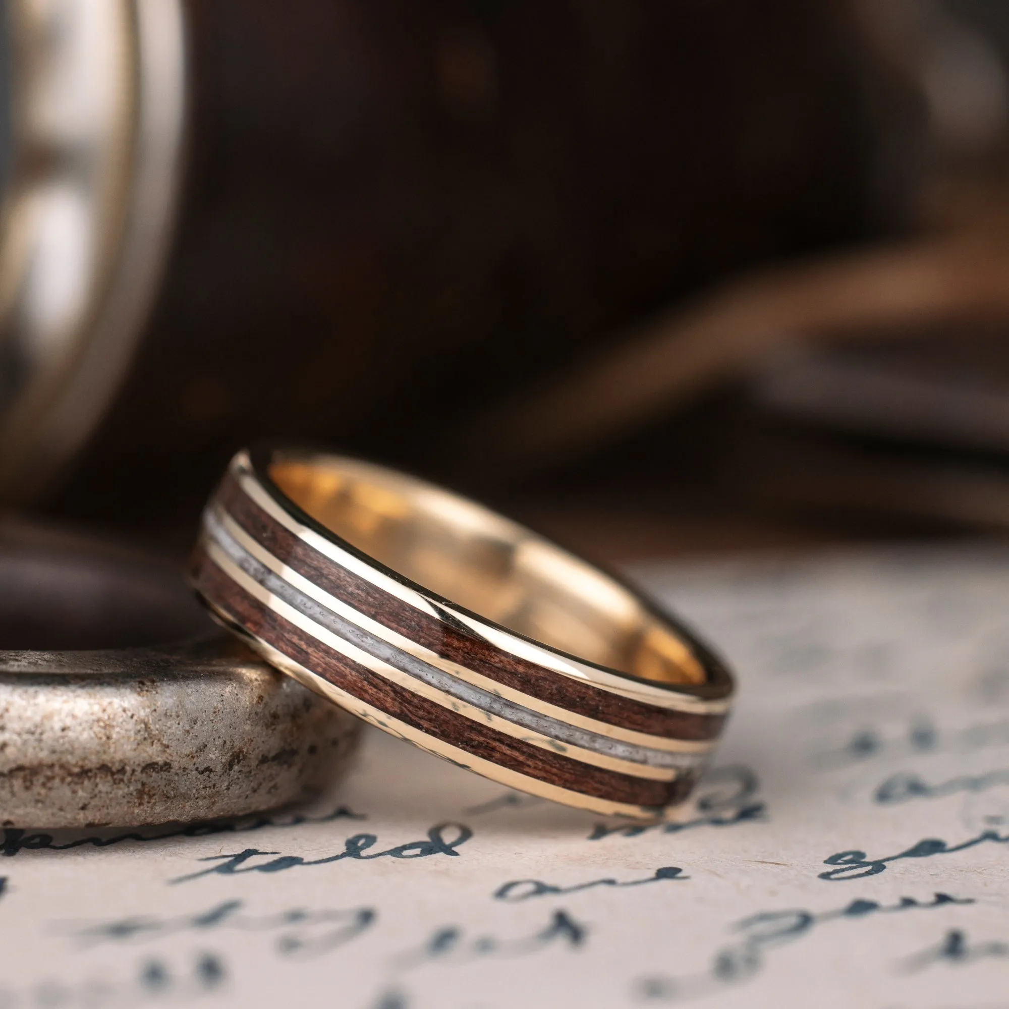 (In-Stock) The Stag in Gold | Men's 10k Yellow Gold Elk Antler Wedding Band with Walnut Wood - Size 10.5 | 6mm Wide