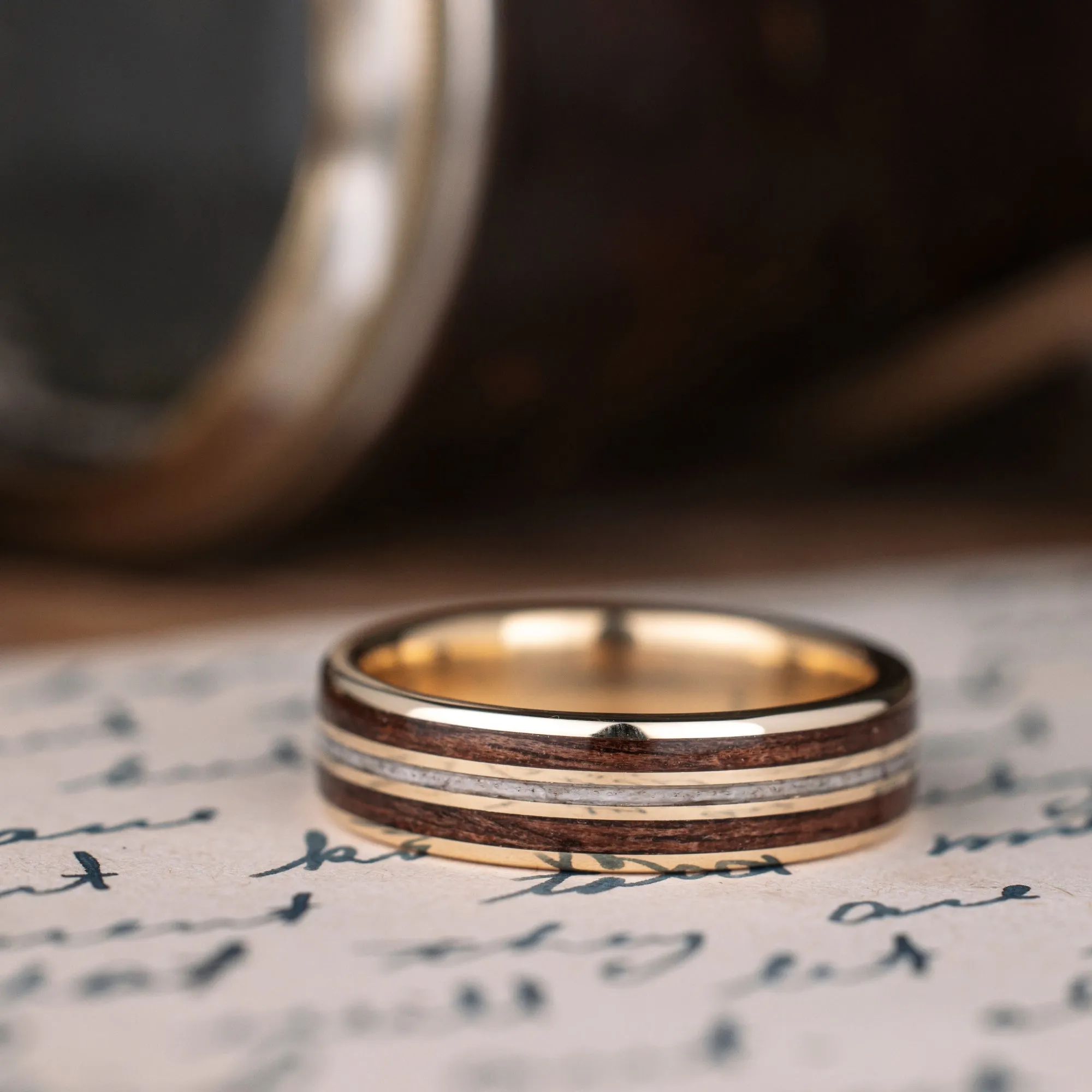 (In-Stock) The Stag in Gold | Men's 10k Yellow Gold Elk Antler Wedding Band with Walnut Wood - Size 10.5 | 6mm Wide