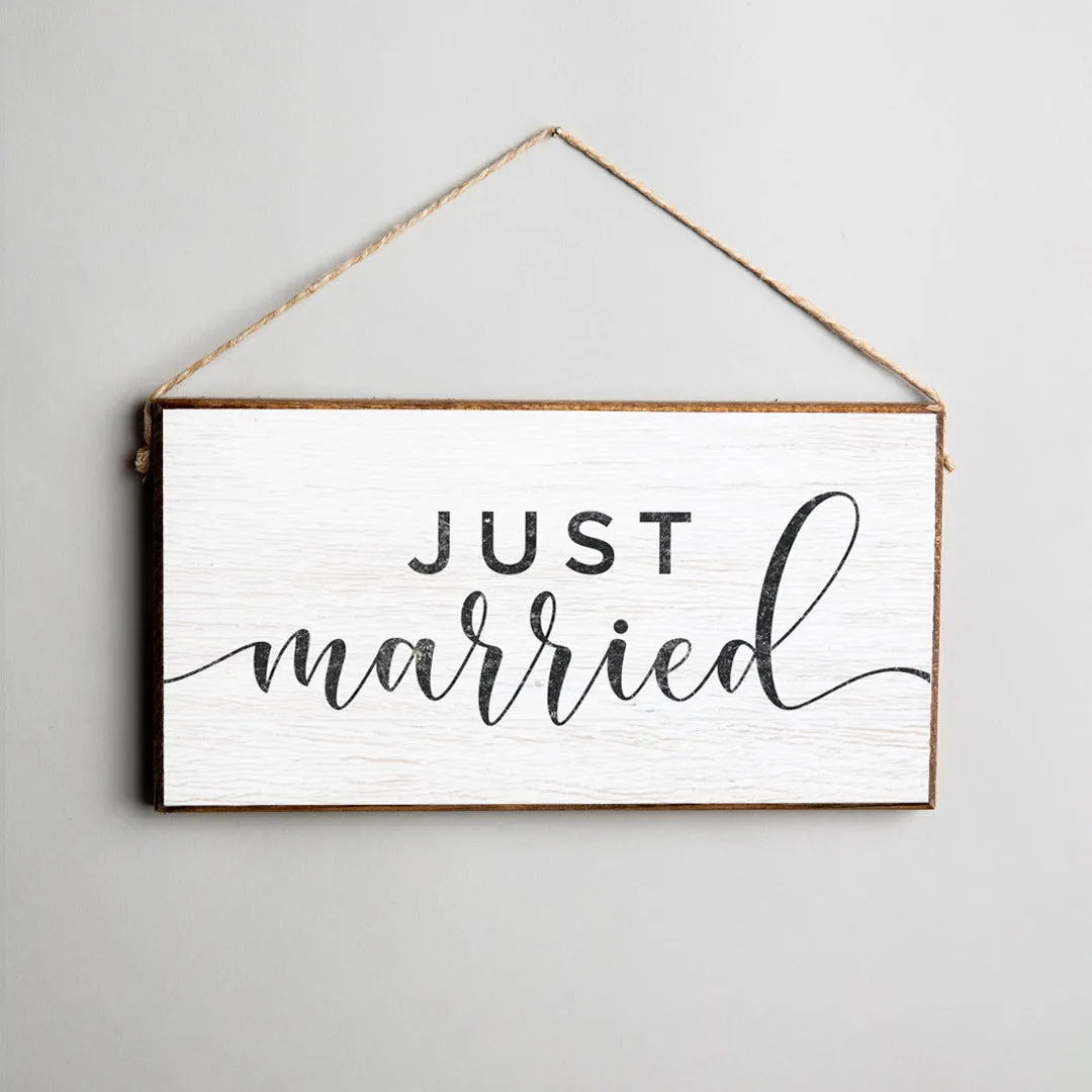 Just Married Twine Hanging Sign