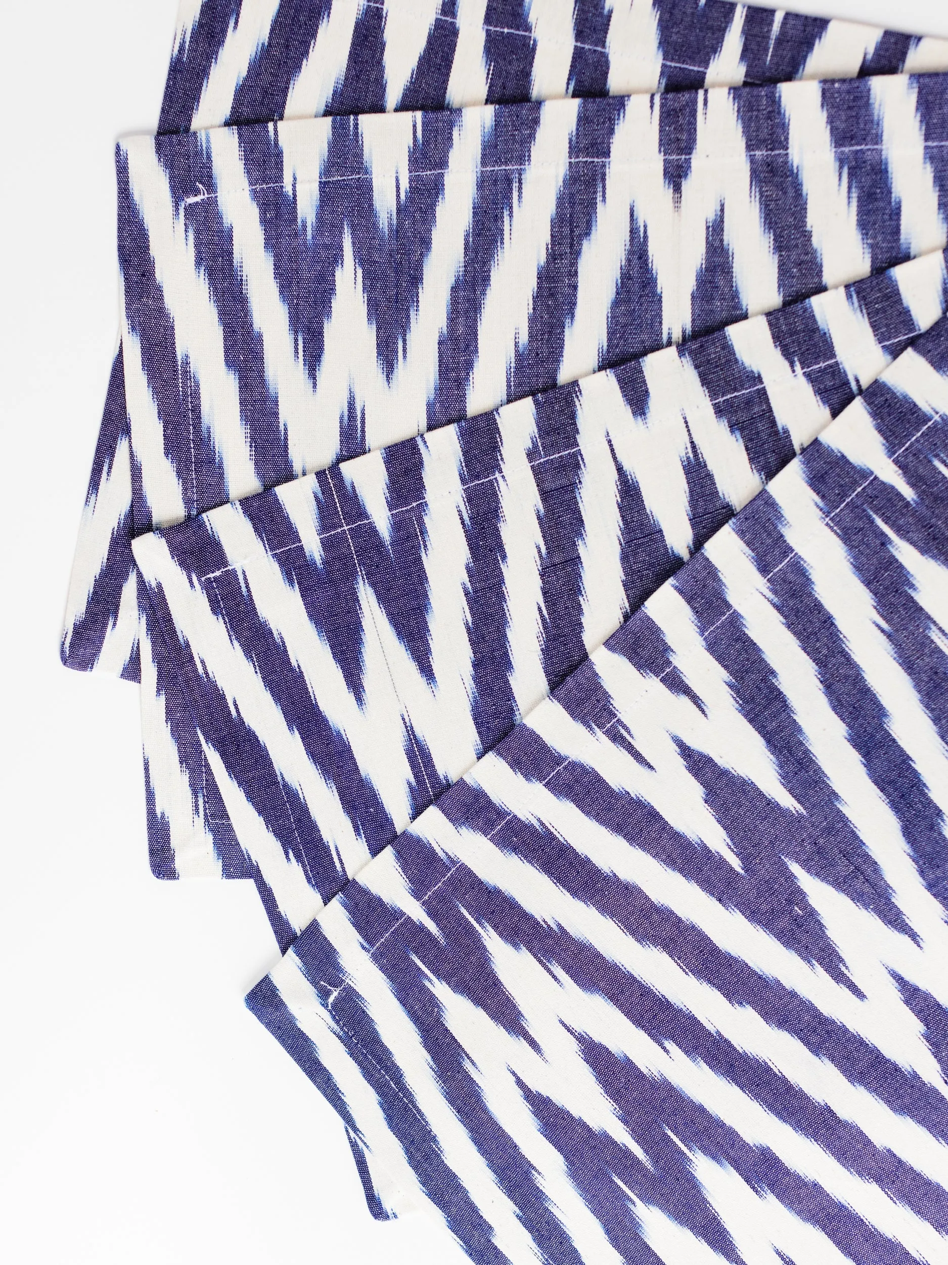 Lapis Chevron Ikat Cotton Blend Placemat Set