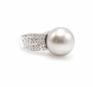 Large South Sea Pearl Ring With Diamonds in White Gold