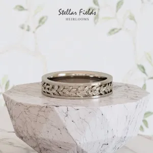 Laurel Leaf Wedding Ring - Astrid