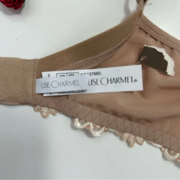Lise Charmel Elegant Lace Trimmed Bra in Tan 38D NWOT