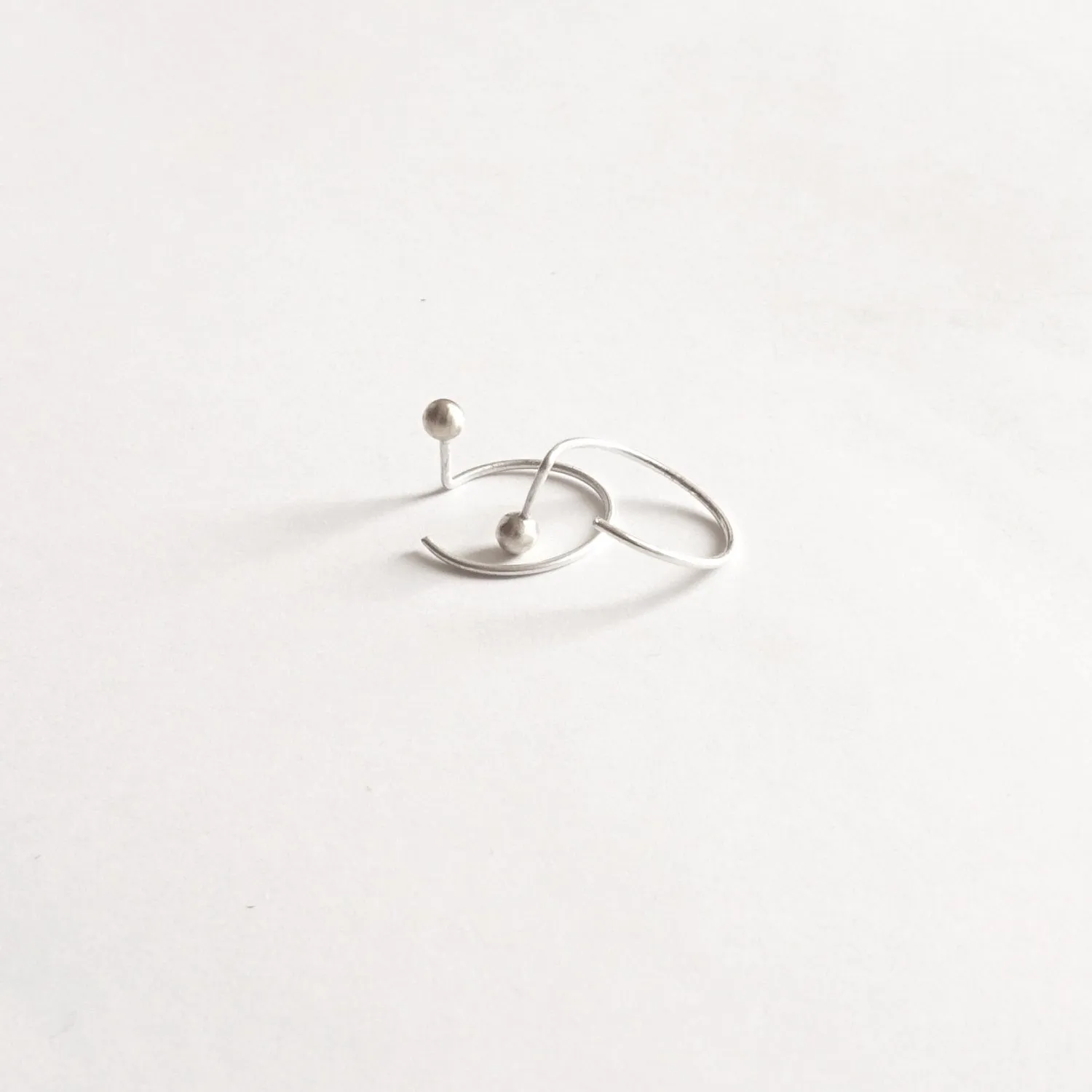 Make A Statement! Chic and Well-Designed Ball Jacket Threader Earrings - 0225