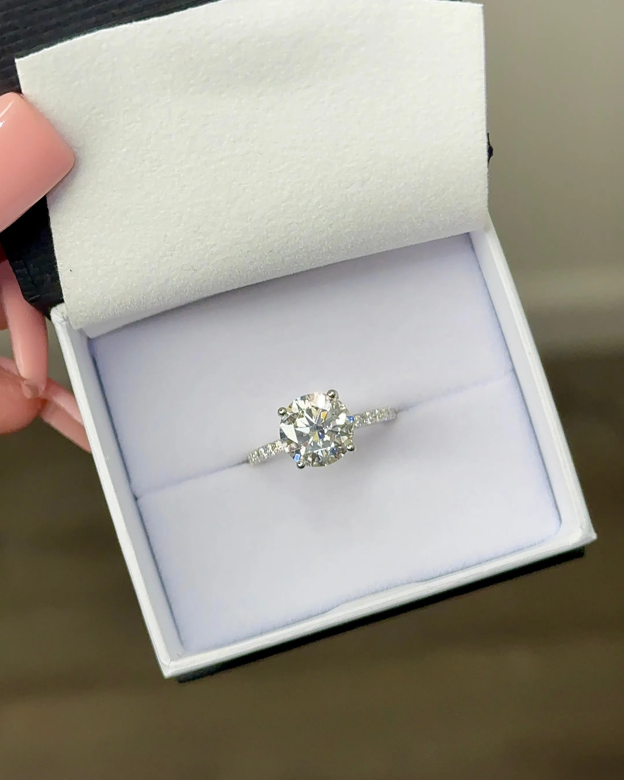 MARIA RING