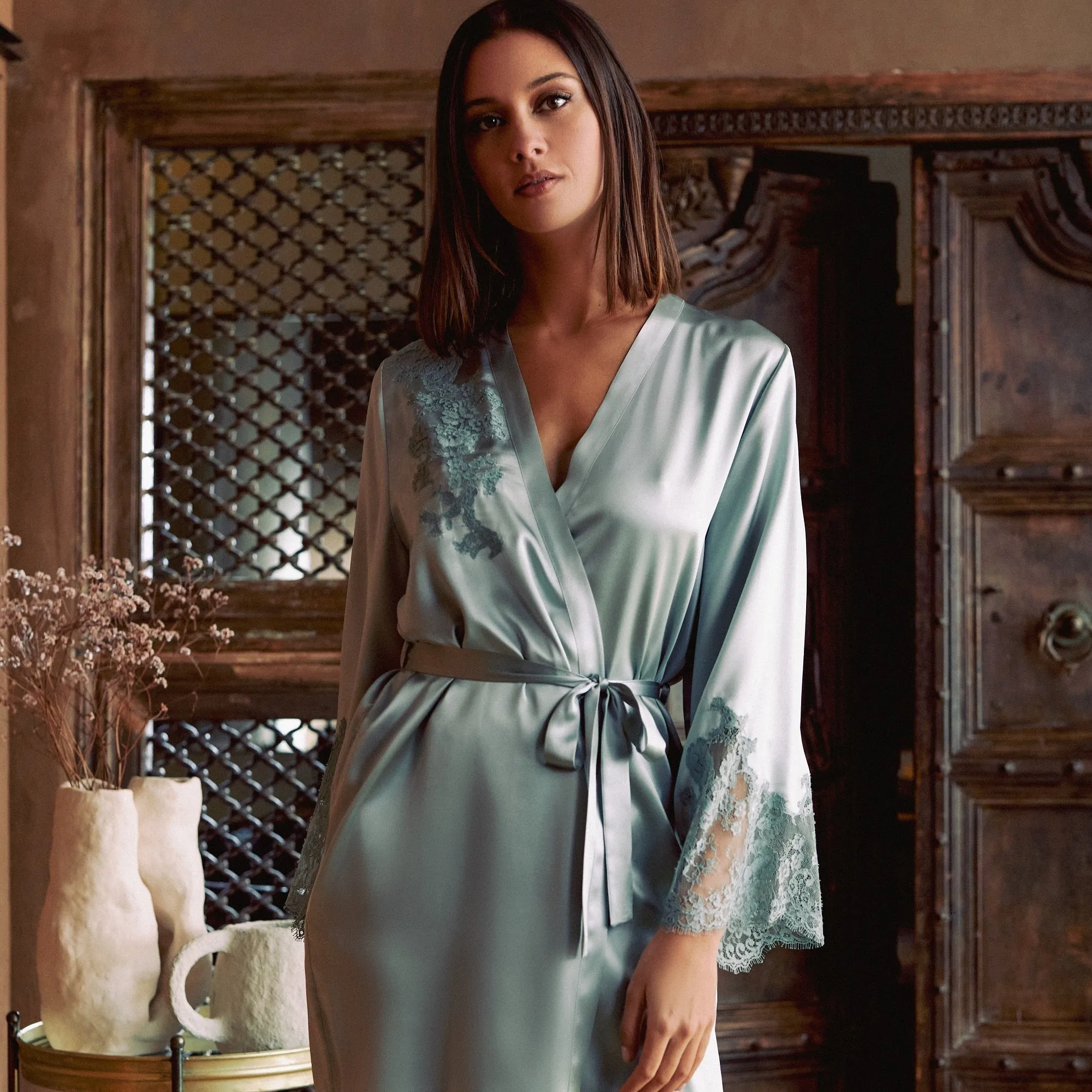 Marjolaine Pearl Luxury Short Dressing Gown