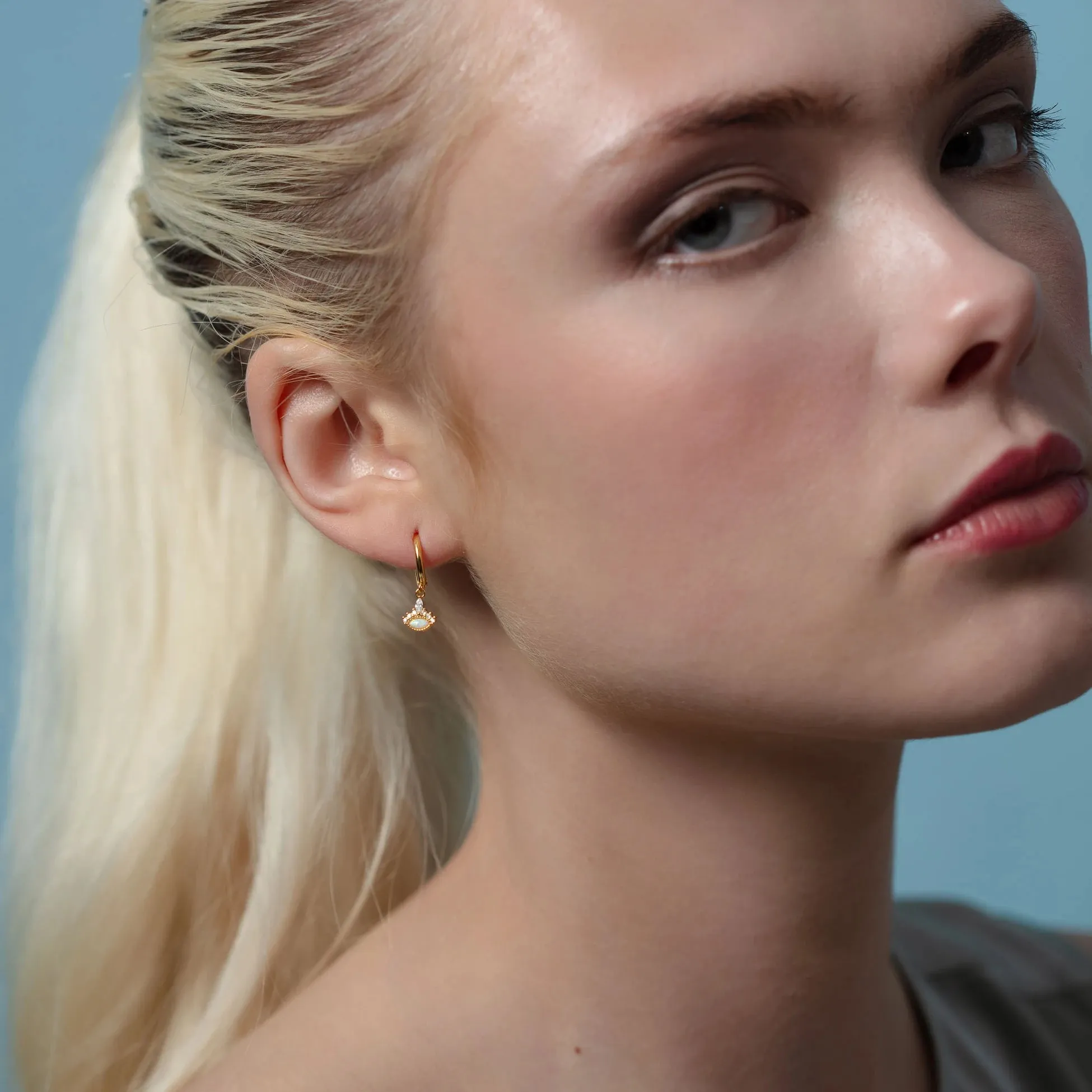 Mini Eye Hoop Earrings – Gold-Plated Silver Minimalist Style Earrings