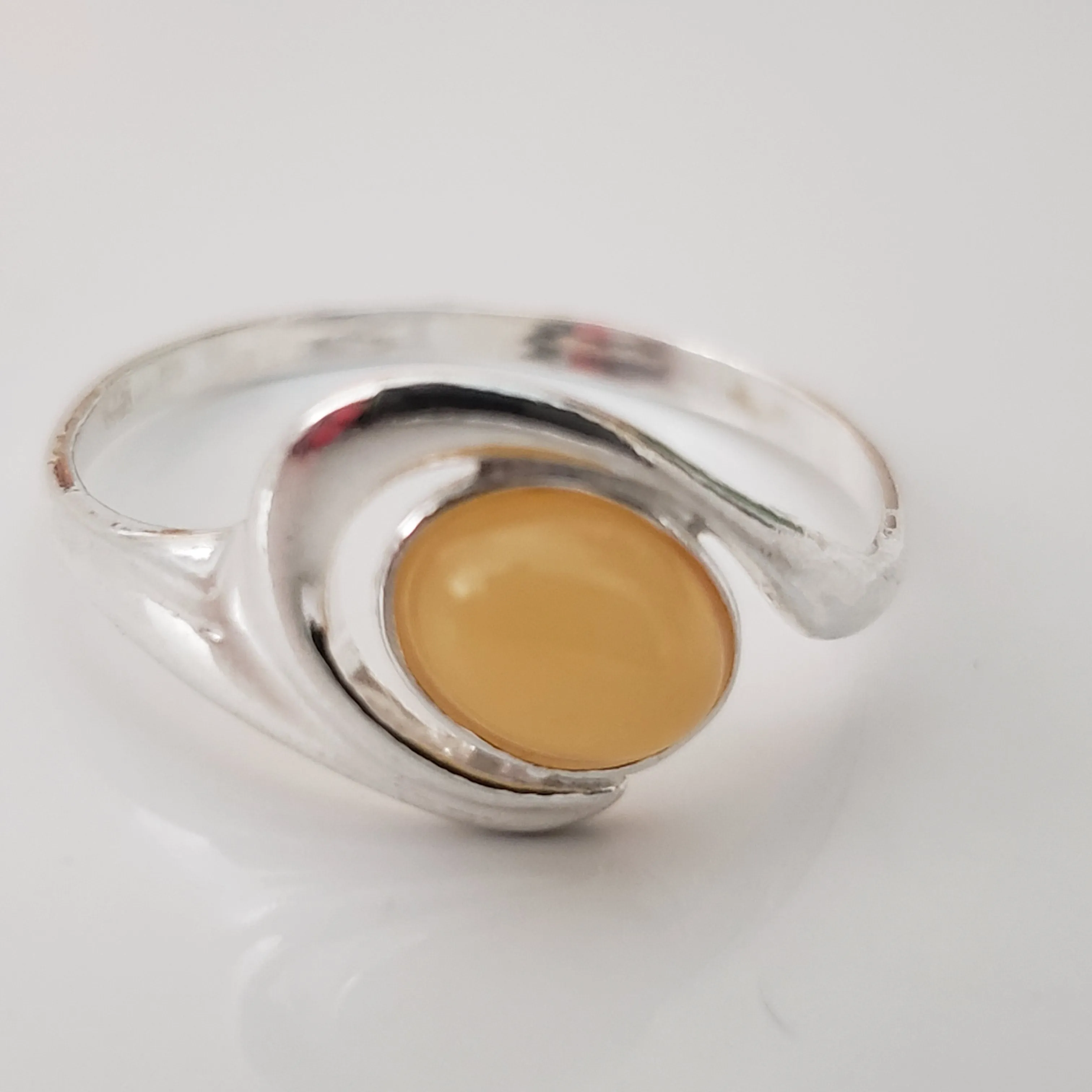 Minimalist Ring  Oval Yellow Shade Natural Amber & Sterling Silver