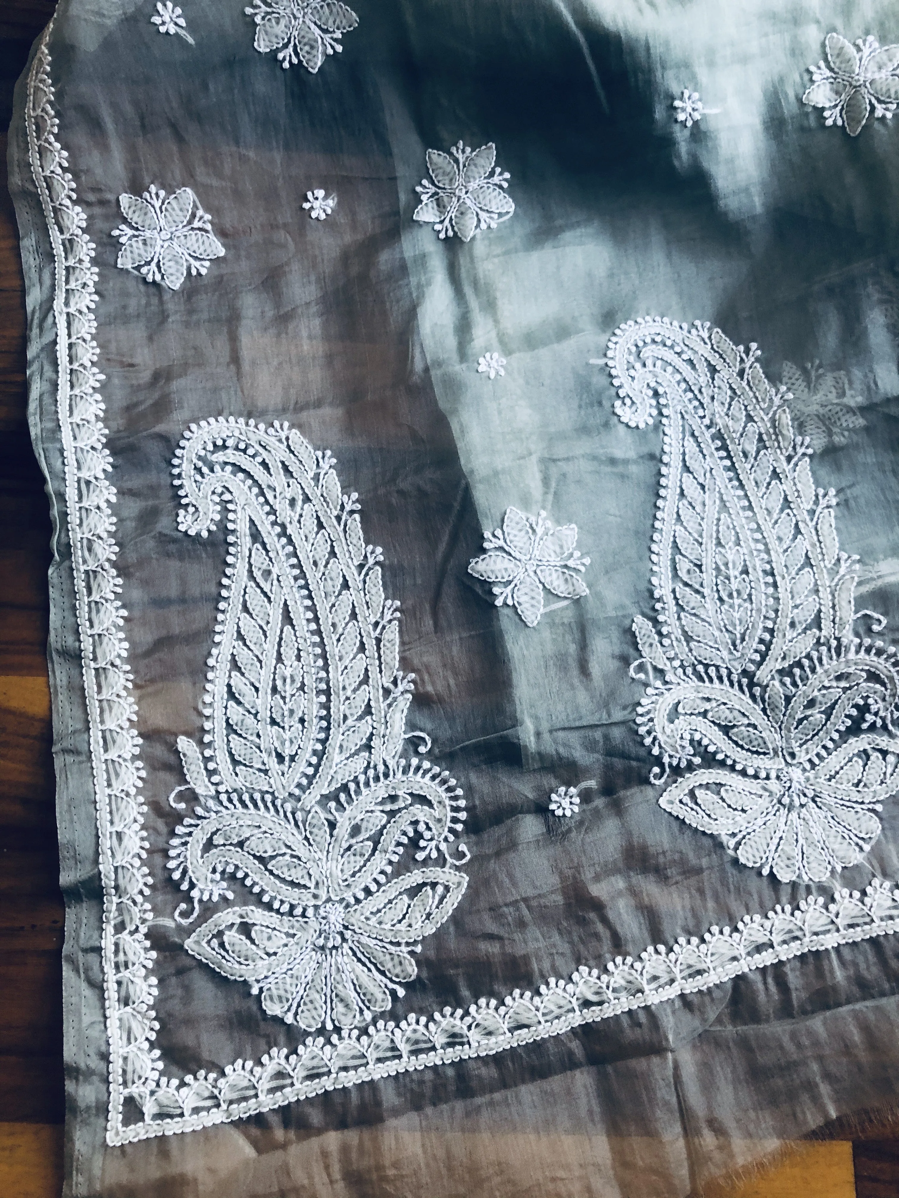 Organza Chikankari Saree In Grey