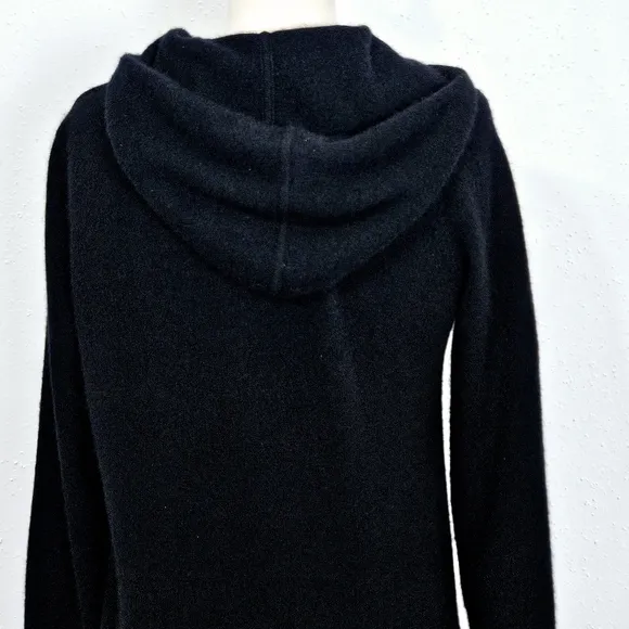 Quince Mongolian Cashmere Full-Zip Hoodie Sweater in Black Size Medium