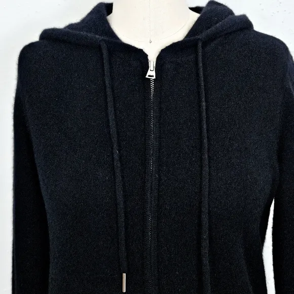 Quince Mongolian Cashmere Full-Zip Hoodie Sweater in Black Size Medium