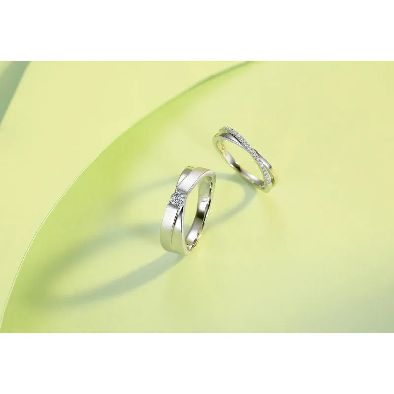 Round Cut Moissanite Diamond Split Shank Ring