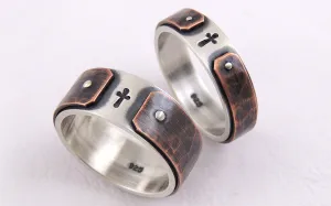 Rustic wedding bands set
