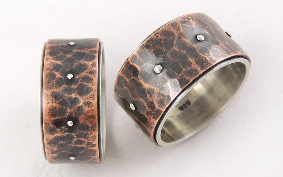 Rustic wide wedding ring set