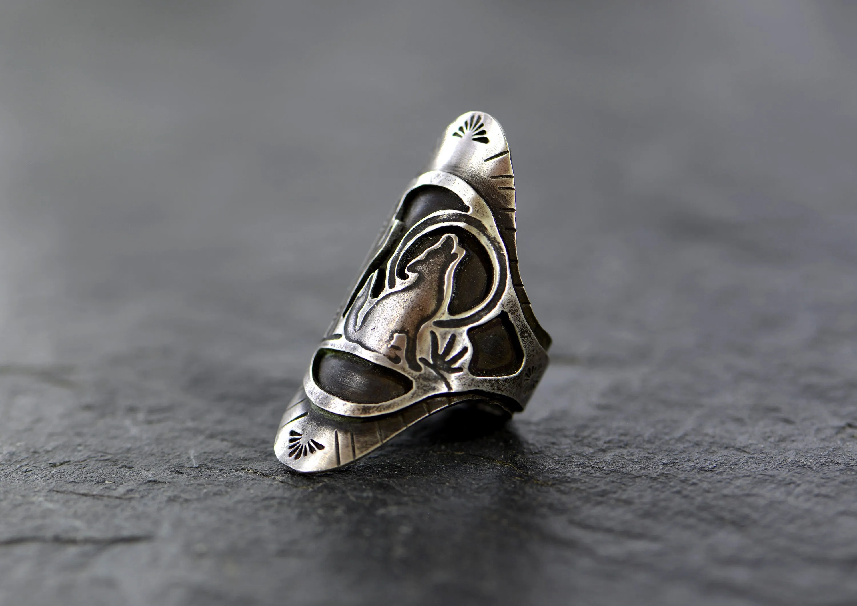 Saddle ring in sterling silver with howling coyote and Saguaro cactus