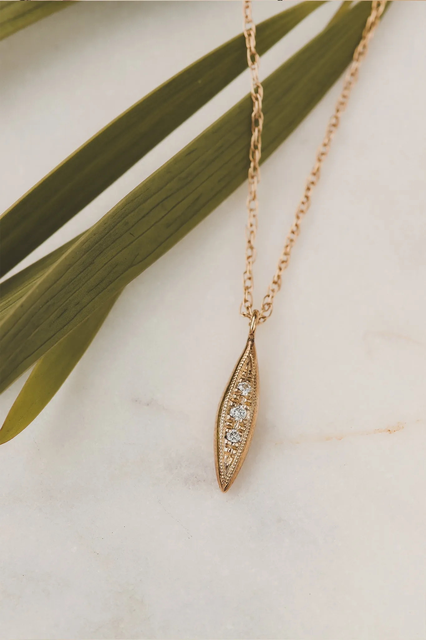 Solid Gold Modern Triple Diamond Peak Necklace