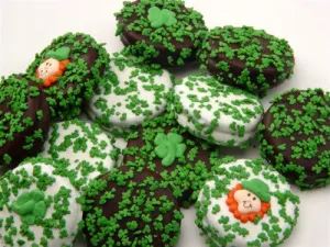 St. Patrick's Day Chocolate Oreo® Cookies - 12 pcs