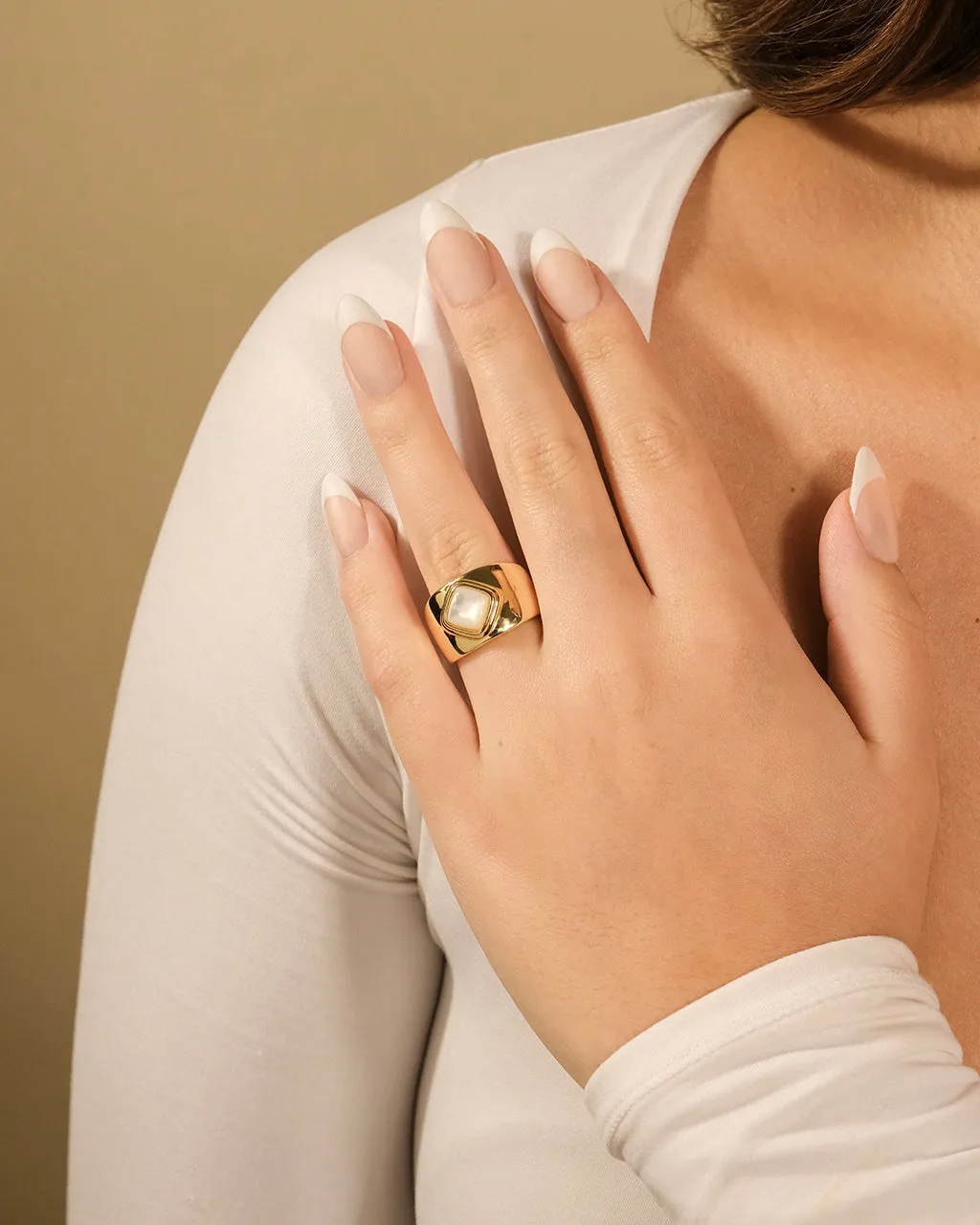 Sterling Silver Priya Moonstone Ring