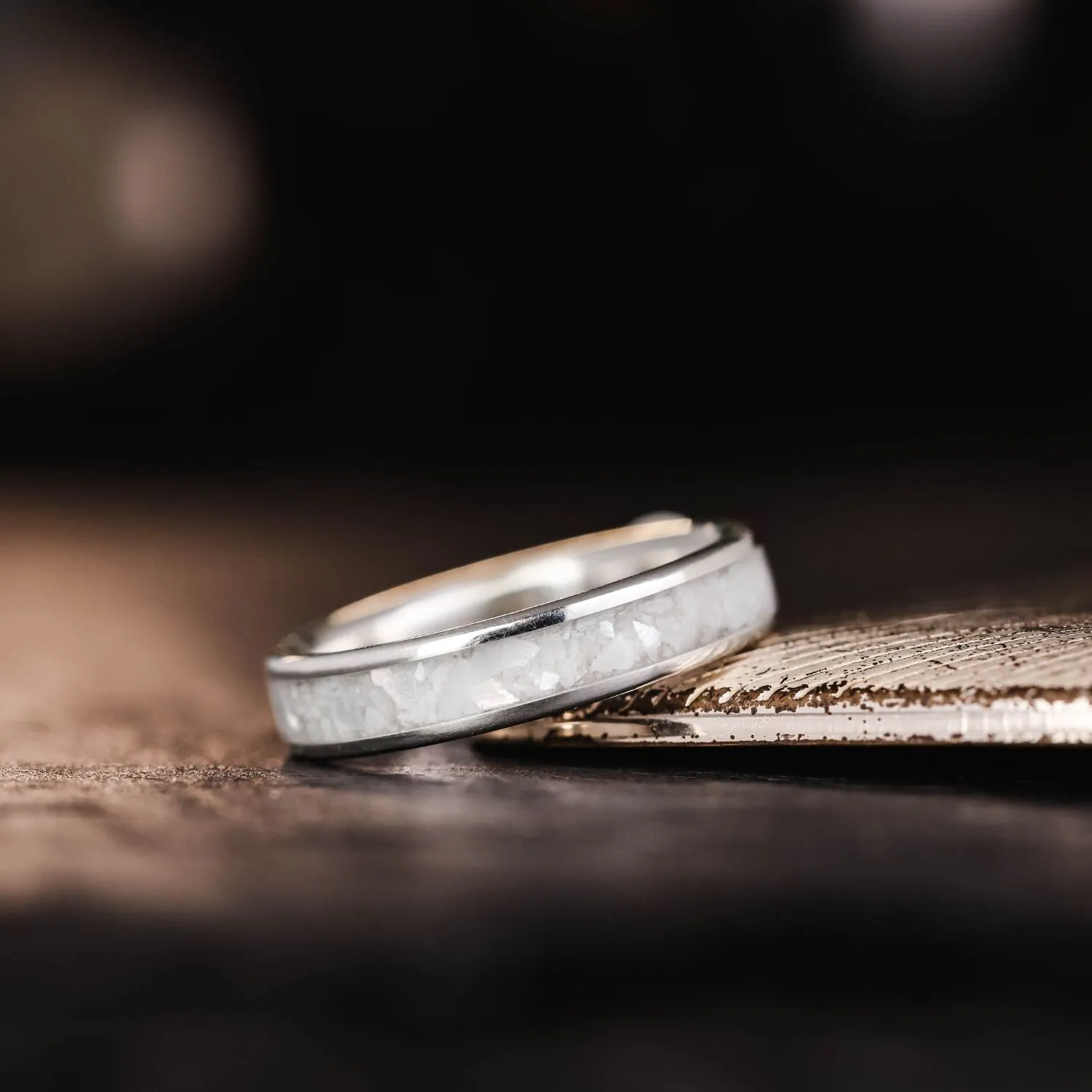 The Galia | Women's Silver Ring with Mother of Pearl