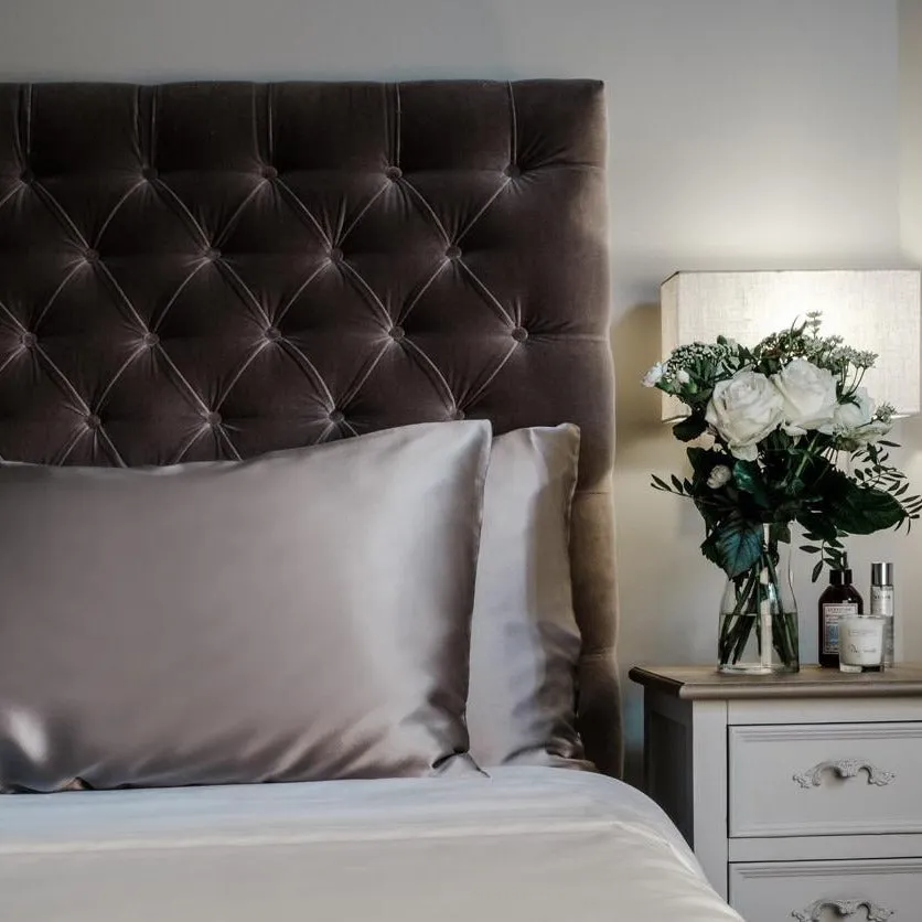 The Pure Silk Pillowcase Set of Two (RRP £98)