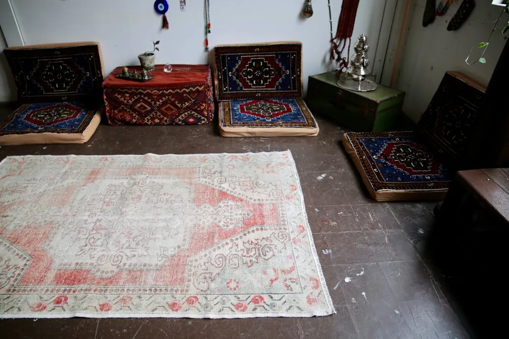 Vintage Faded Anatolian Rug 4.5ftx7ft